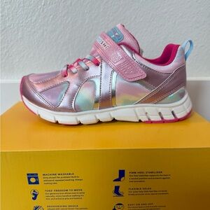 Rainbow Kids' Iridescent Pink Tsukihoski rainbow rose/pink Sneakers,size 1.5 NIB